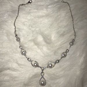 Silver & Pearl Necklace